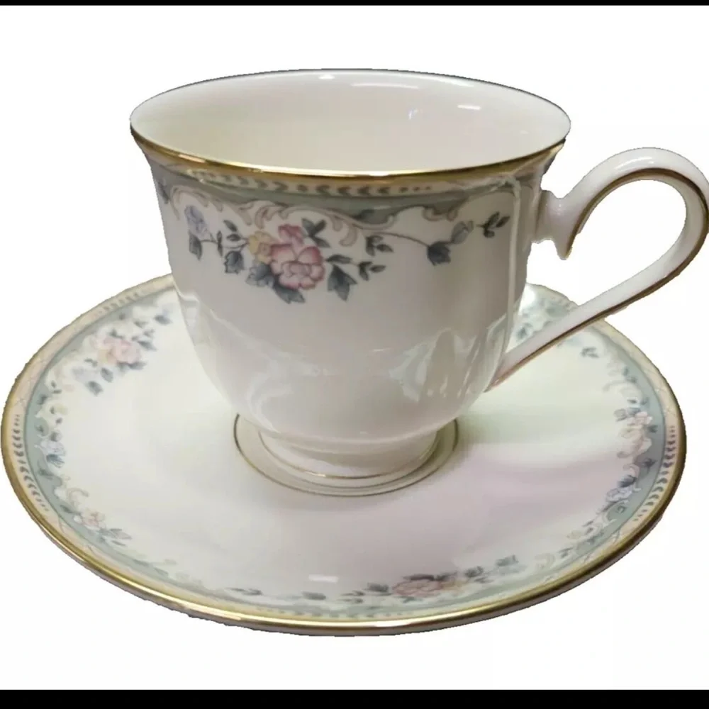 Lenox Southern Vista Teacups & Saucers - Set of 2